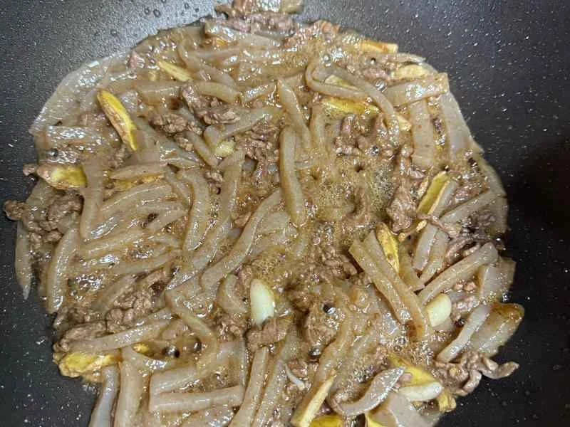 How to make pure milk hand-torn toast: Step 1