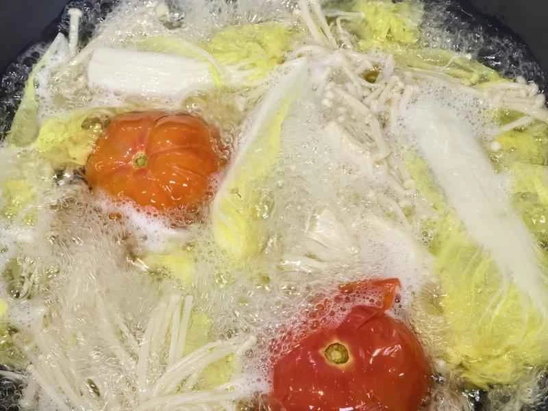 How to make pure milk hand-torn toast: Step 1