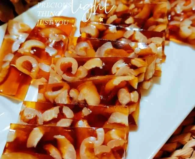 Recipe for Q-bouncy and translucent "Pork Skin Jelly"