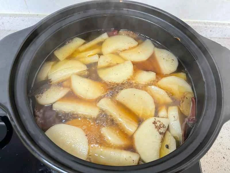 How to make pure milk hand-torn toast: Step 1