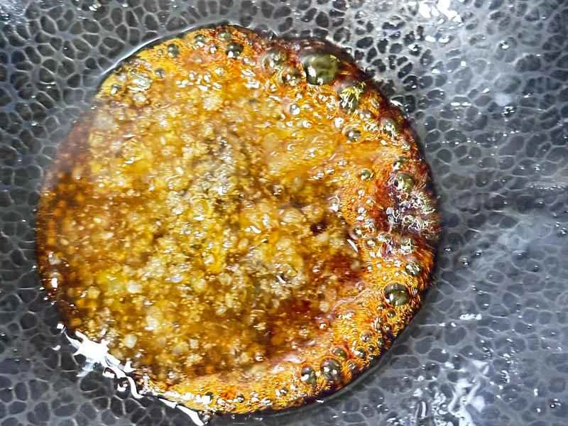 How to make pure milk hand-torn toast: Step 1