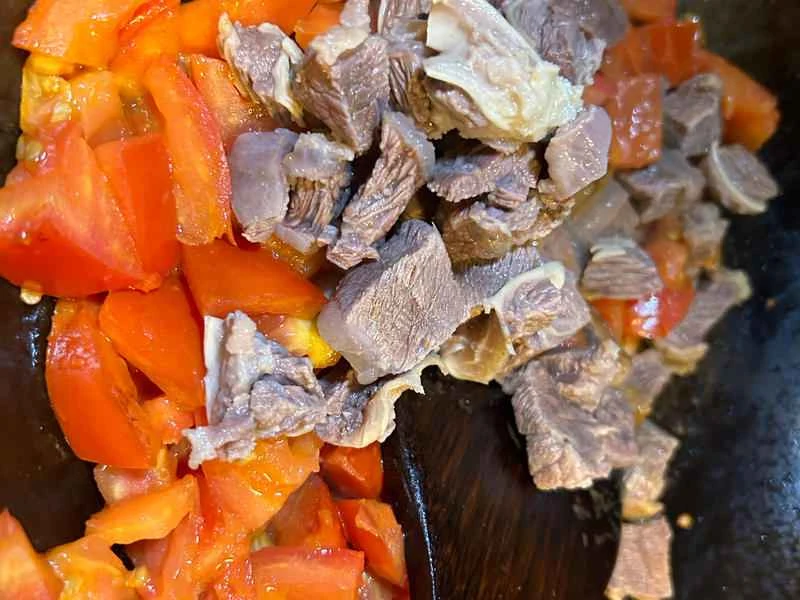 How to make pure milk hand-torn toast: Step 1