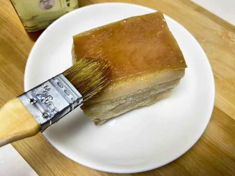 How to make pure milk hand-torn toast: Step 1