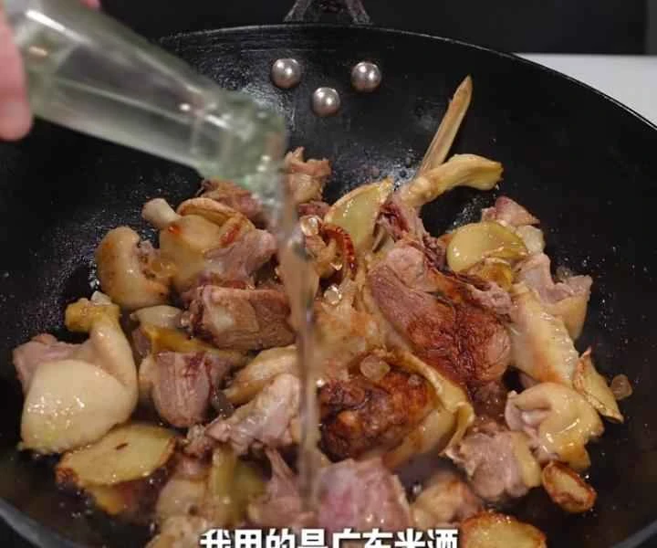 How to make pure milk hand-torn toast: Step 1