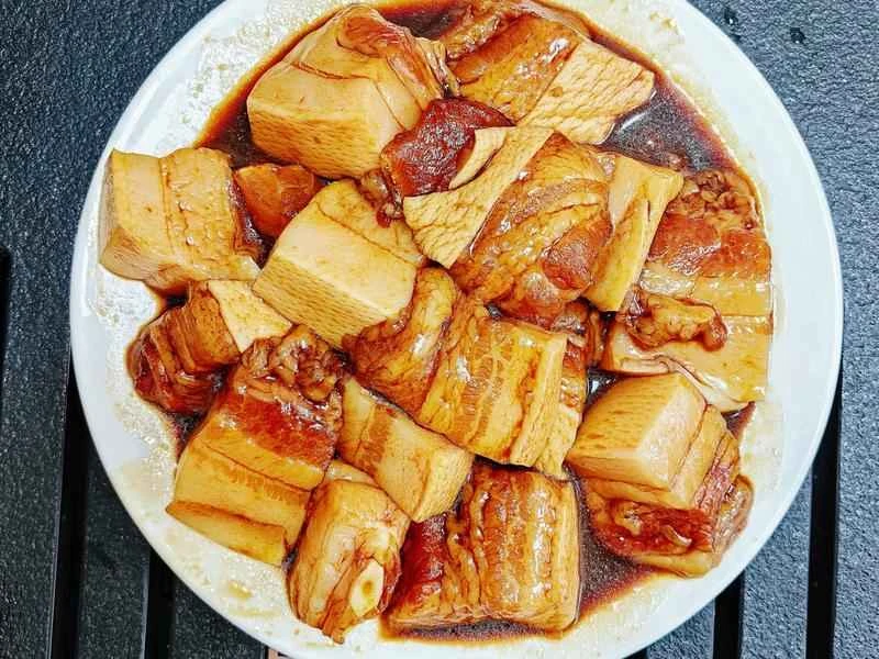 How to make pure milk hand-torn toast: Step 1