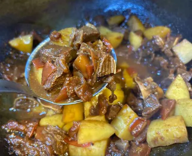 Homemade Tomato, Potato, and Beef Brisket Rice Bowl Recipe