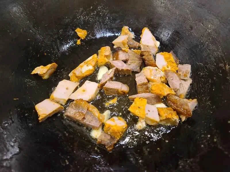 How to make pure milk hand-torn toast: Step 1