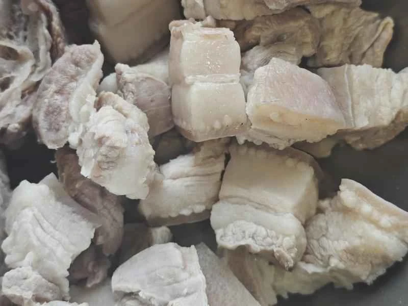 How to make pure milk hand-torn toast: Step 1