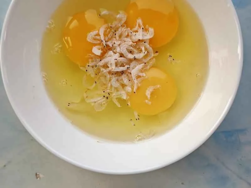 How to make pure milk hand-torn toast: Step 1