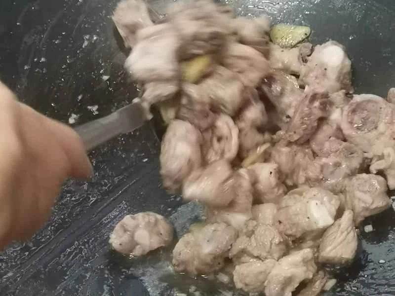 How to make pure milk hand-torn toast: Step 1