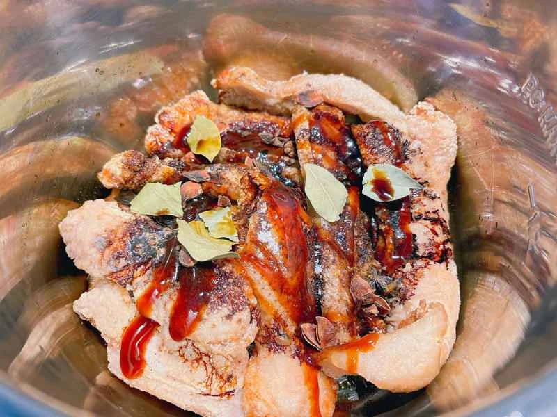 How to make pure milk hand-torn toast: Step 1