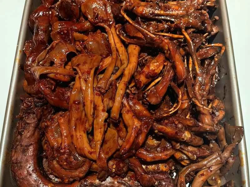 How to make pure milk hand-torn toast: Step 1