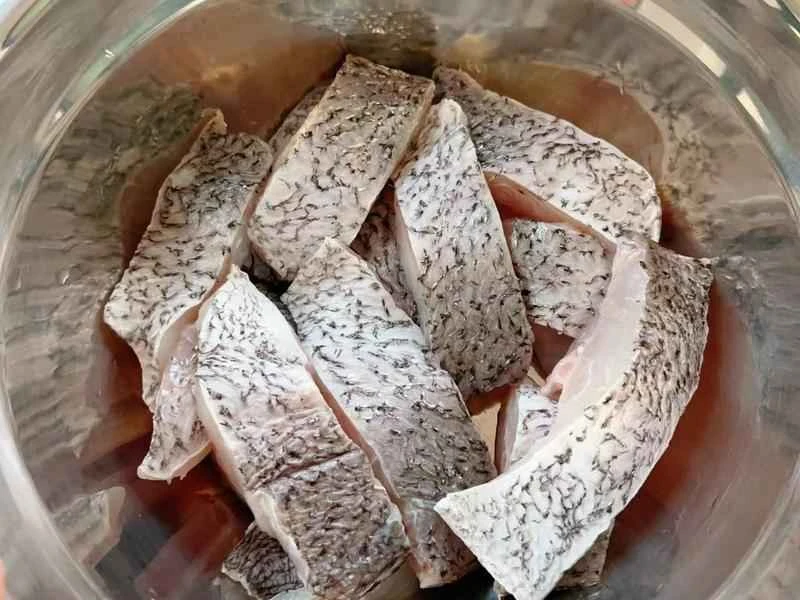 How to make pure milk hand-torn toast: Step 1