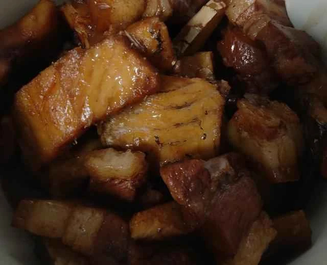 Home-style dish - Recipe for braised pork with salted fish