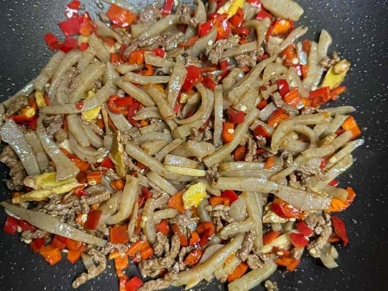 How to make pure milk hand-torn toast: Step 1