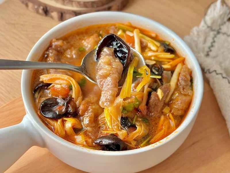 How to make pure milk hand-torn toast: Step 1