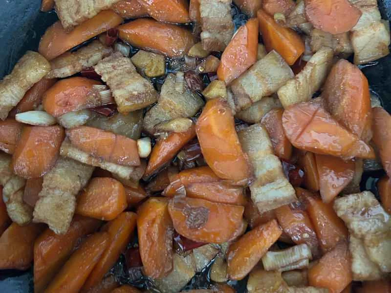 How to make pure milk hand-torn toast: Step 1