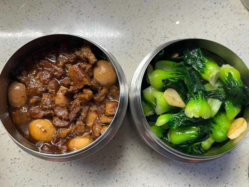 How to make pure milk hand-torn toast: Step 1