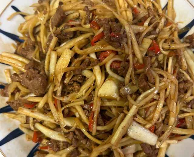 Home-style stir-fried water bamboo shoots and beef (Hunan cuisine) recipe